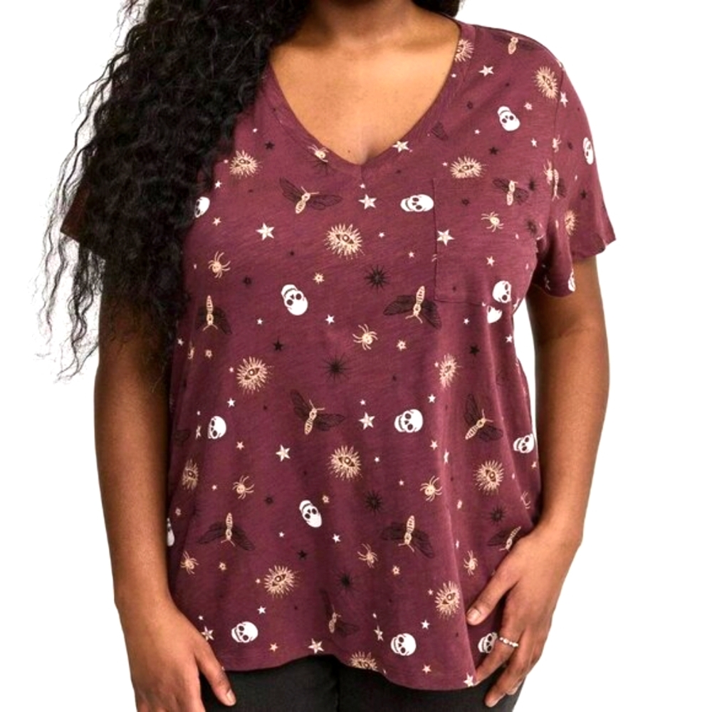 ❤️NWT TORRID SKULL PRINT POCKET TEE - SOFT COTTON - HALLOWEEN - PLUS SIZE